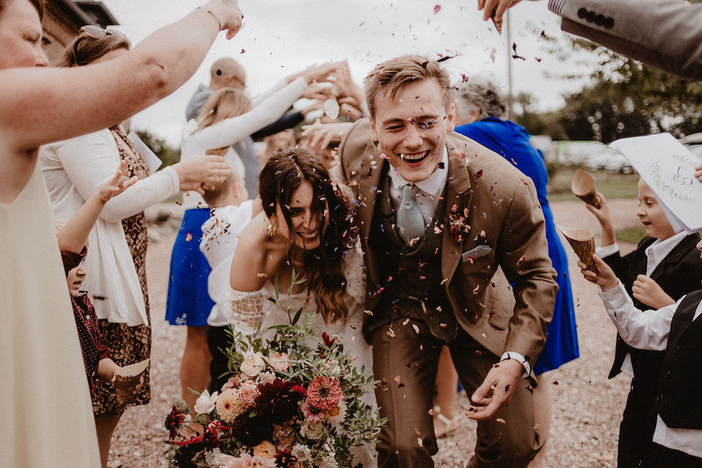 6 conseils et idées pour organiser un mariage champêtre • The Bride Next  Door