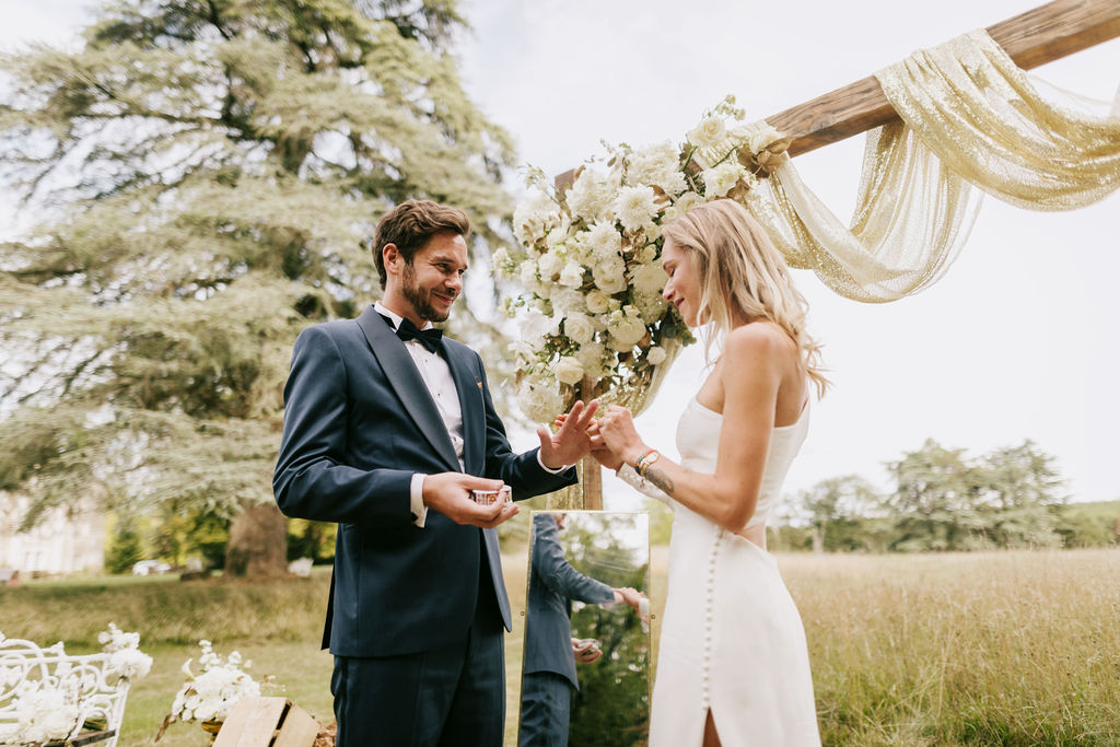 Mariage dans la Vallée de la Loire - Clémence + Thomas - Blog Mariage Madame C