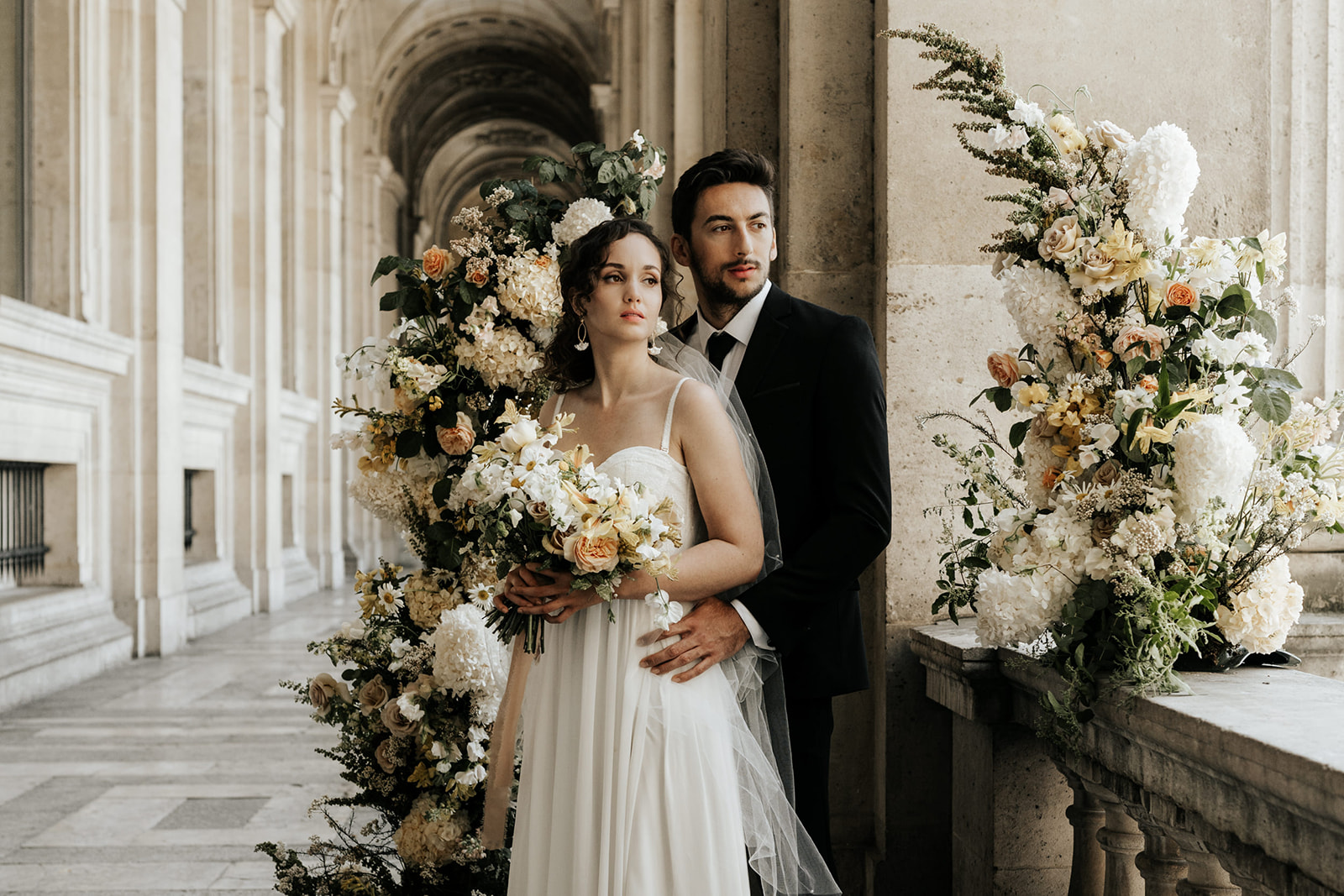 Elopement parisien aux inspirations d'Italie © Léa Evrevin