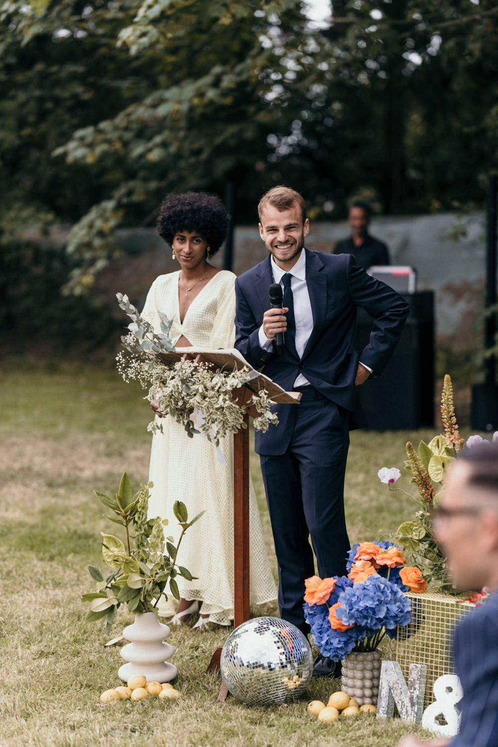 Mariage moderne en Bretagne - Nolwenn + Glenn - Blog Mariage Madame C