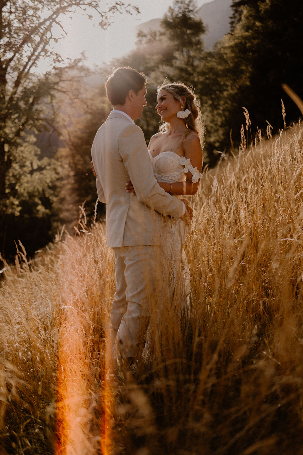 Mariage d'été en Haute-Savoie au Gite du Passant - Audrey + Adrien - Blog Mariage Madame C