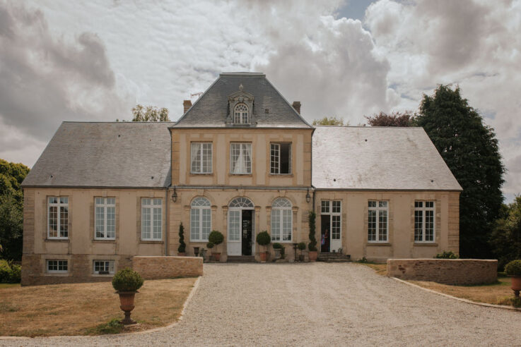 Mariage en Normandie au Manoir de Chivré - Audrey + Philippe - Blog Mariage Madame C